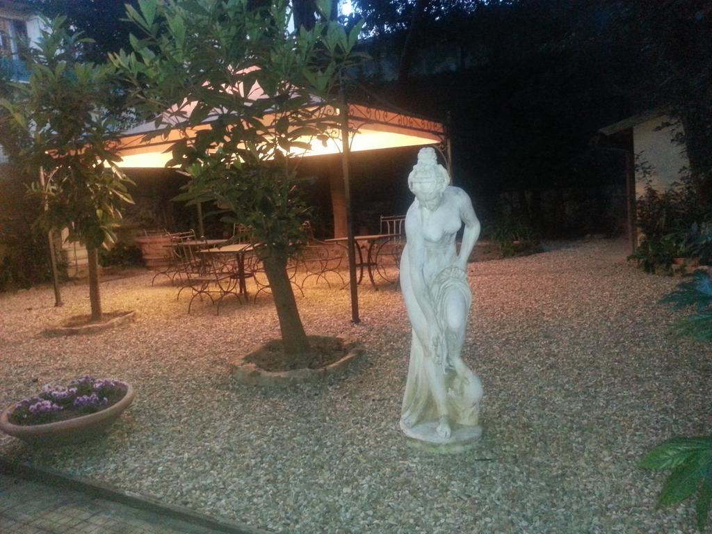 Little Garden Donatello Apartamento Florença Exterior foto
